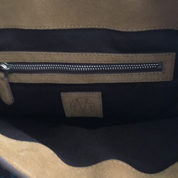 Purse - Picture 4 of 5